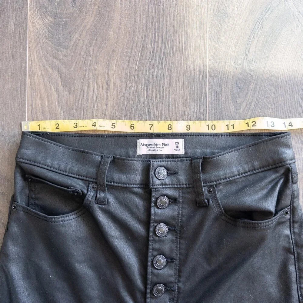 Abercrombie & Fitch Black Coated The Ankle Straight Ultra High Rise Jeans 29/8R - Picture 10 of 10